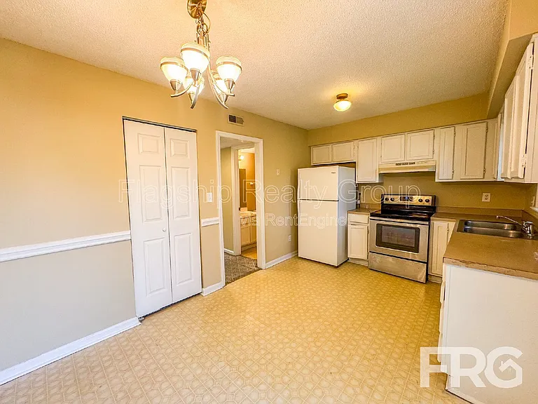 104 Shiloh Dr #A — Photo 11