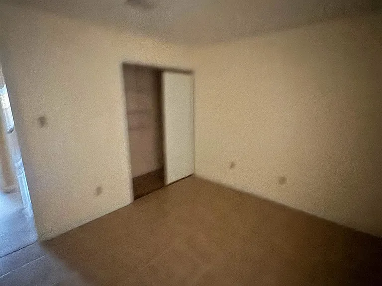 7411 Creekfield Dr — Photo 17