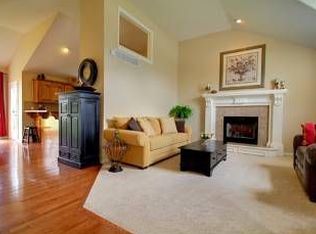 637 N White Dr, Gardner, KS 66030