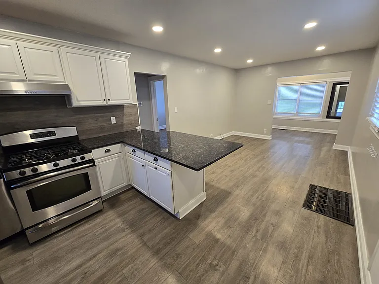 185 S Pick Ave — Photo 9