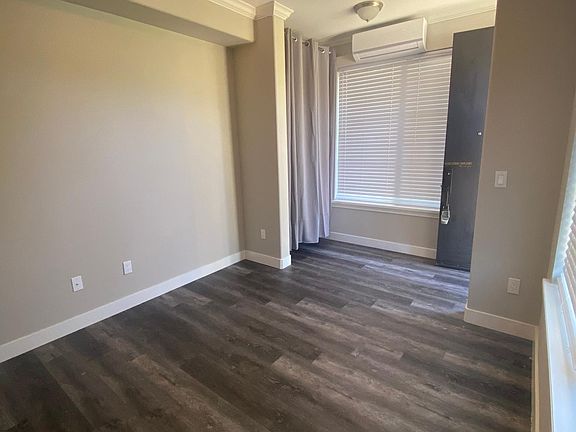 3rd image of 530 Fano St #A-1