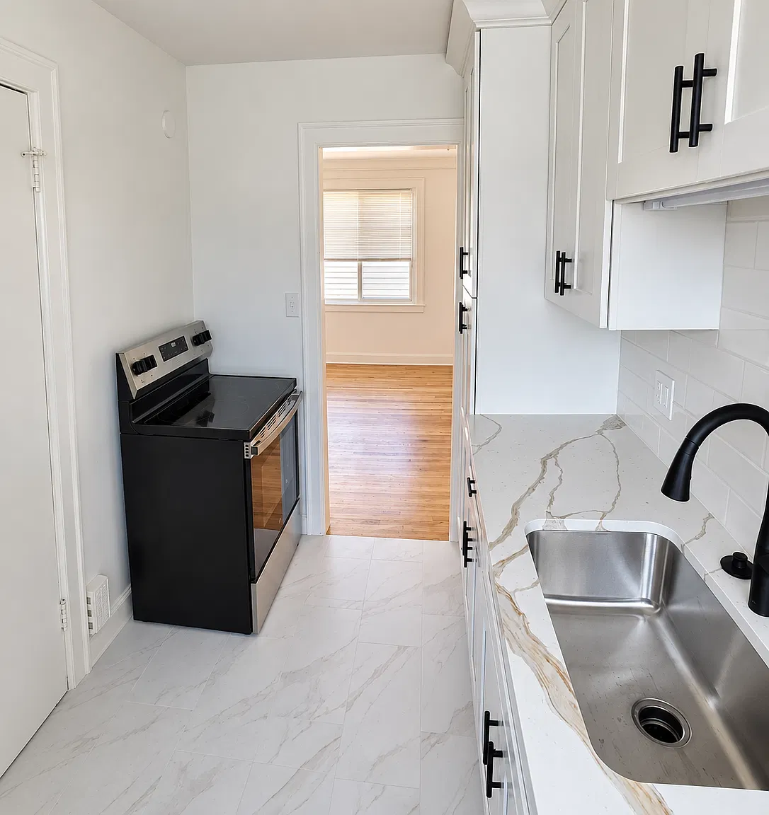 674 Highland St — Photo 4