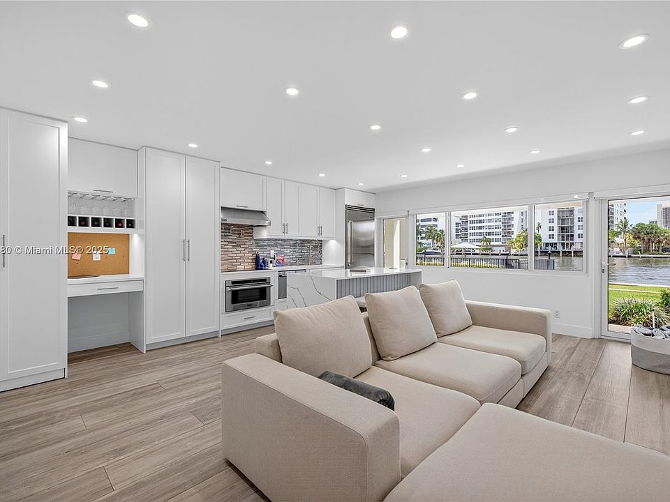 1st image of 2895 NE 32nd St APT 107