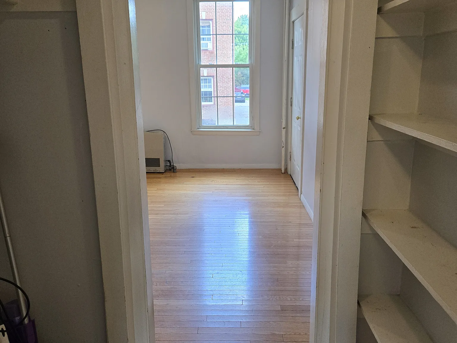 1 bed, 460 sqft, $1,715 — Photo 3