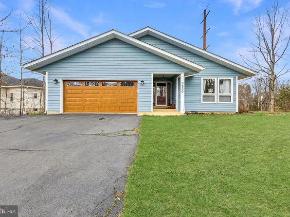 5850 Anthony Dr, Woodbridge, VA 22193