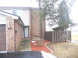 828 Greenbriar Ln, University Park, IL 60484