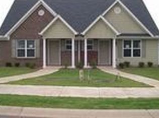 385 Bridgewater Cir, Athens, GA 30601