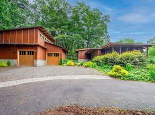 141 Old County Rd, Lincoln, MA 01773