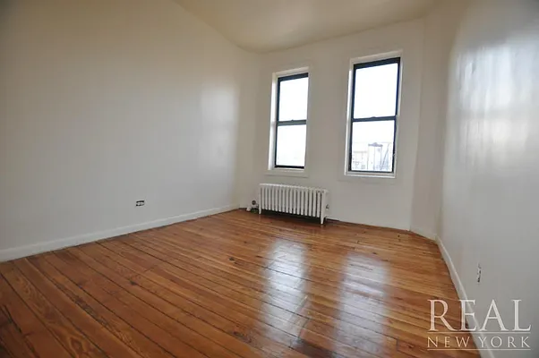 Rented by REAL New York | media 21
