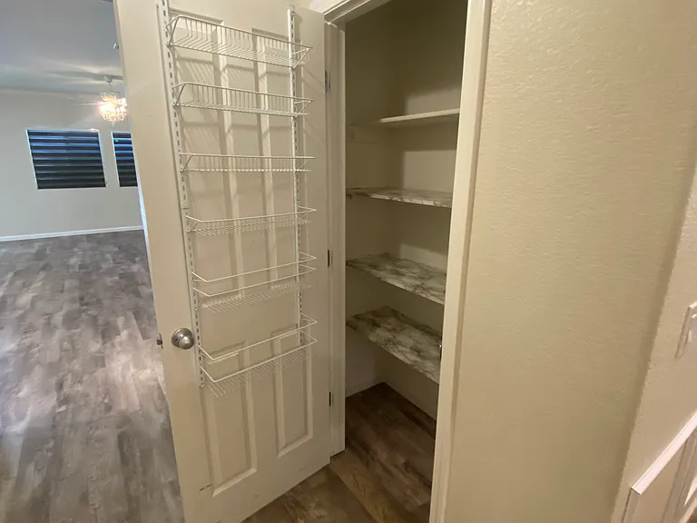 2995 Stable Dr — Photo 11