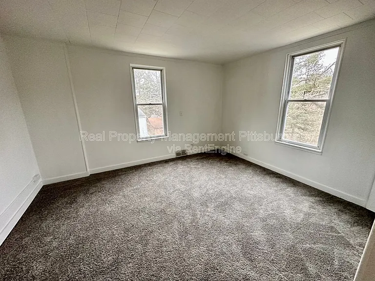 851 Timberland Ave #2 — Photo 7