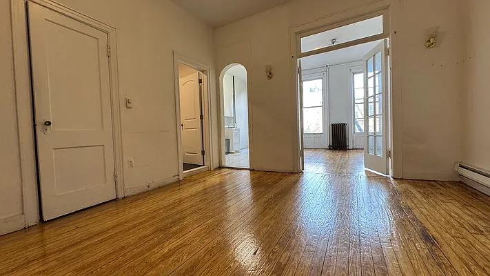 Rented by Nooklyn NYC LLC | media 1
