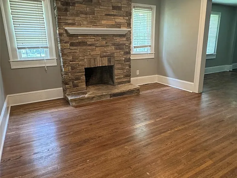 3001 Wesley Ave — Photo 3