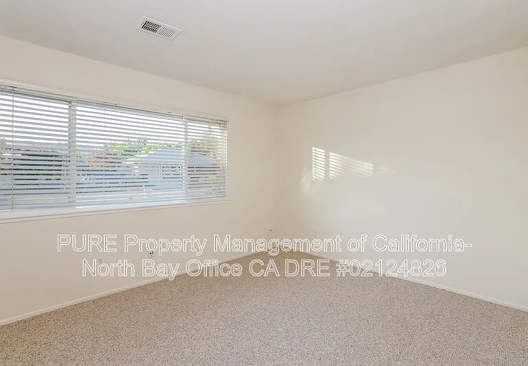 335 Belhaven Cir — Photo 11