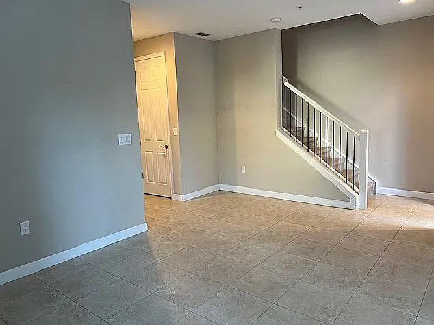 1158 Bolton Pl — Photo 30