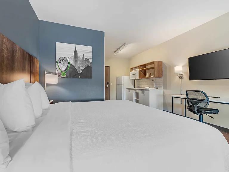 Studio Suite - 1 King Bed