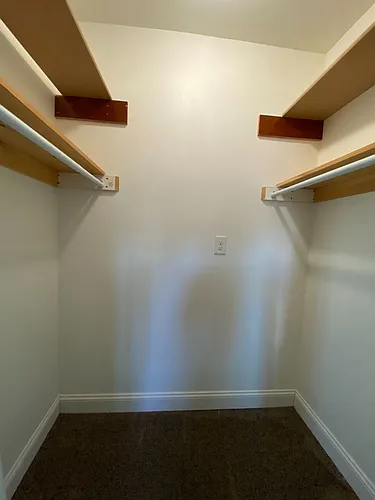 4 Salisbury St Photo 1