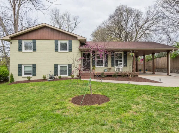 606 McMurray Dr, Nashville, TN 37211