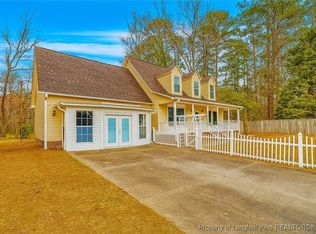 610 W 6th Ave, Raeford, NC 28376