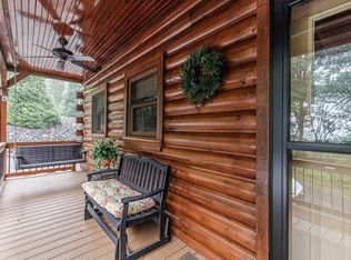 82 Whistling Duck Way, Whittier, NC 28789