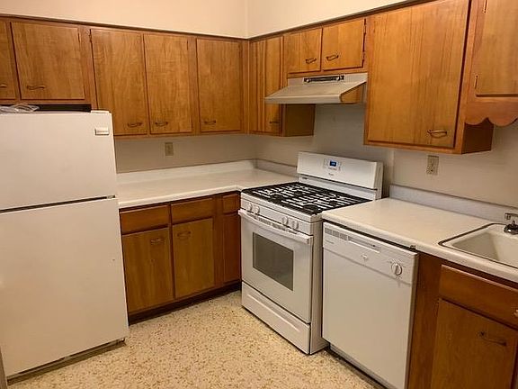 5th image of 361 N Grandview Ave