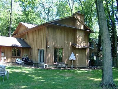 2nd image of 1118 Green Tree Dr
