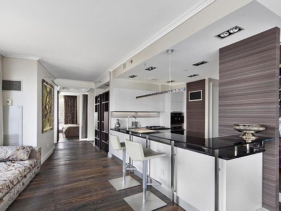 3rd image of 70 Little West St #32AB