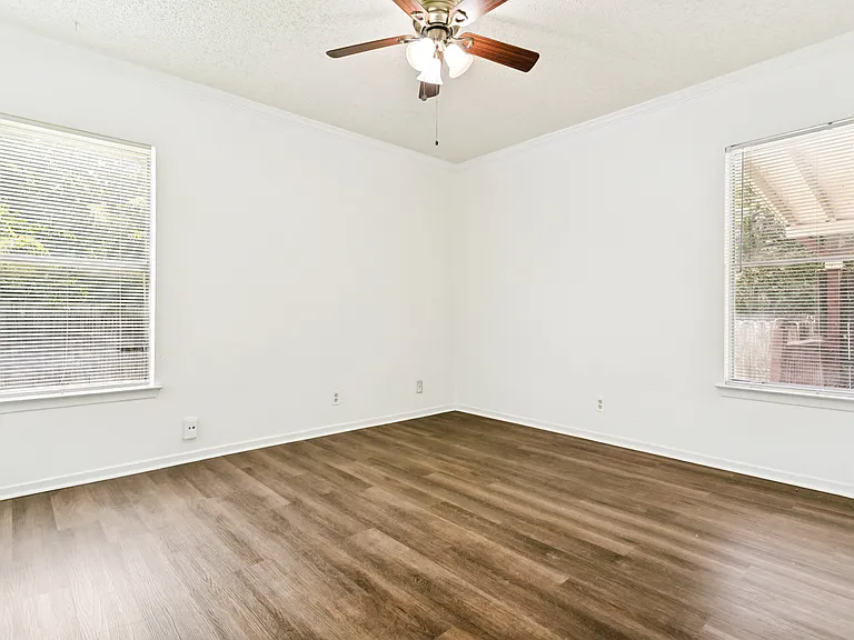 14442 Woods Hole Dr — Photo 17