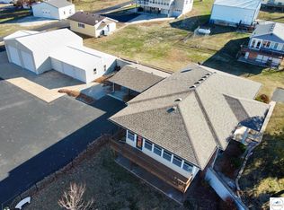 16473 Channel Cat Dr, Warsaw, MO 65355