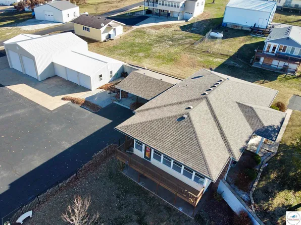 16473 Channel Cat Dr, Warsaw, MO 65355