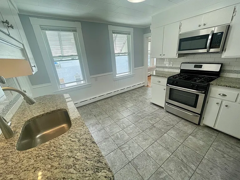 85 Warren Ave #2 — Photo 9