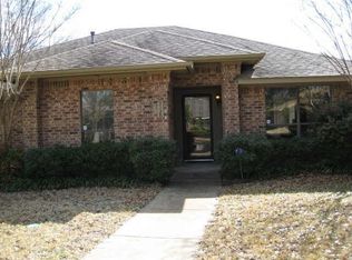 9120 Sweetwater Dr, Dallas, TX 75228