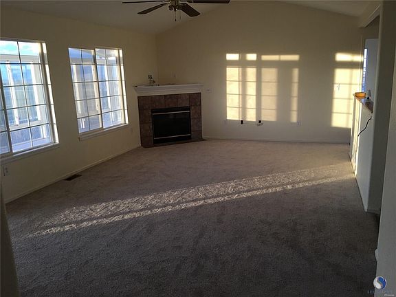 4th image of 43333 Saddlehorn Dr