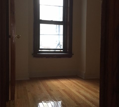 4th image of 183 Thompson St APT D3
