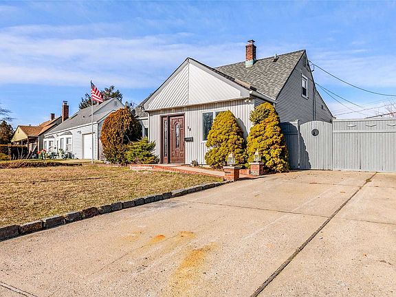 4th image of 15 Hunt Ln