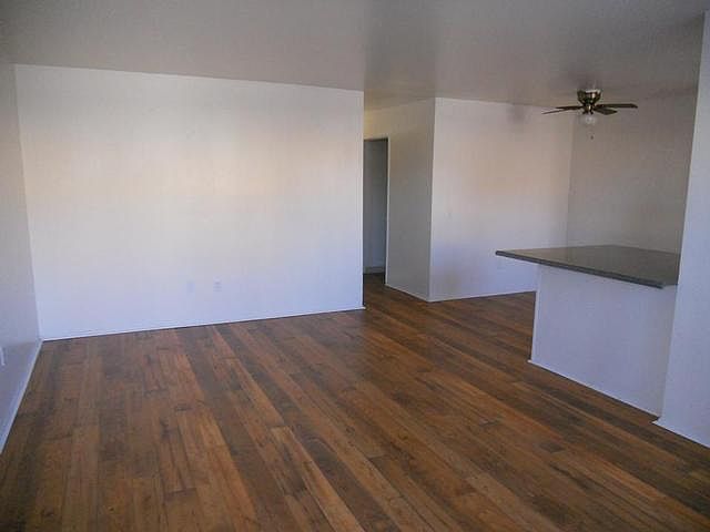 1st image of 220 W Park Ave APT A