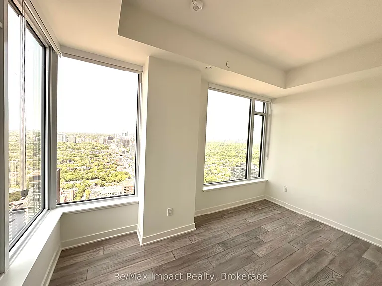 11 Yorkville Ave #4602 — Photo 19