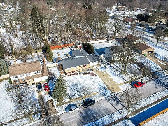 2nd image of 543 Cedarcrest Dr