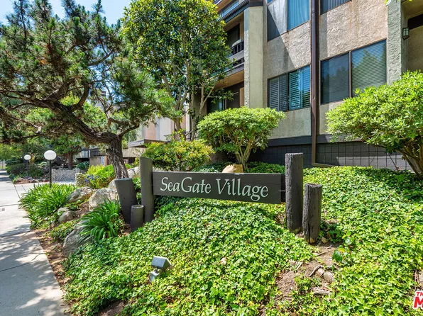 8675 Falmouth Ave APT 321, Playa Del Rey, CA 90293