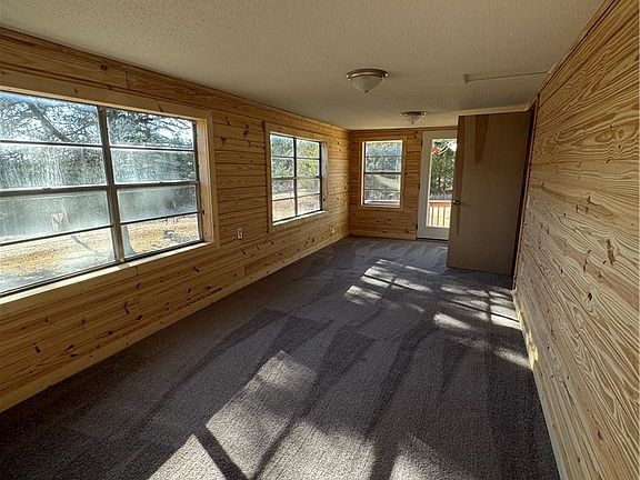 5th image of 501 E Pine St