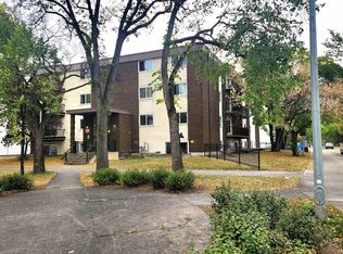 Victoria Manor, Edmonton, AB T5H 2X2