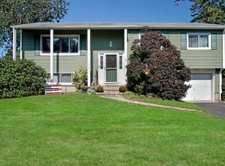 1612 Deer Hollow Dr, Toms River, NJ