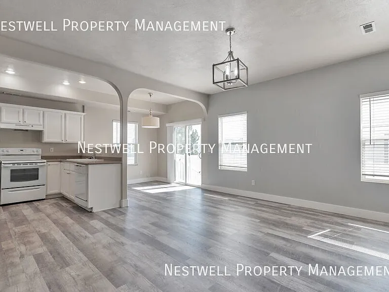 7707 S Yellowwood Ln — Photo 5