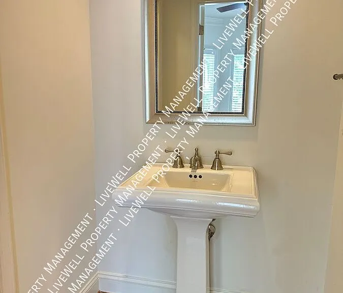 2536 Crossgate Pl — Photo 11
