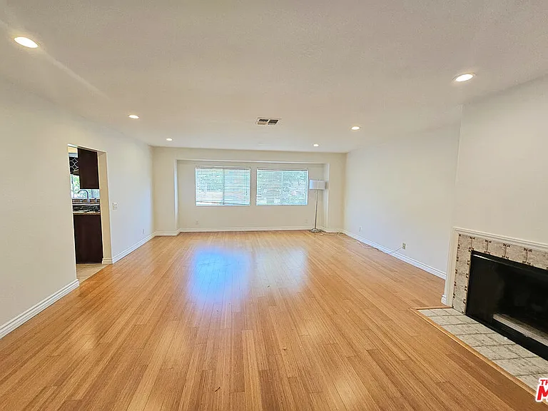 1454 E Orange Grove Blvd #1 — Photo 4