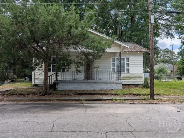 25 W 60th Street, Savannah, GA 31405