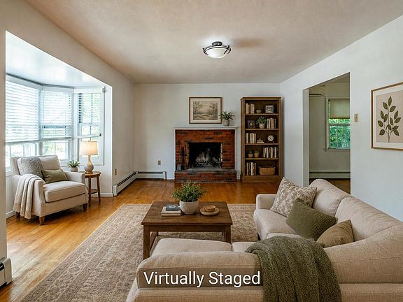 2nd image of 192 Killarney Drive