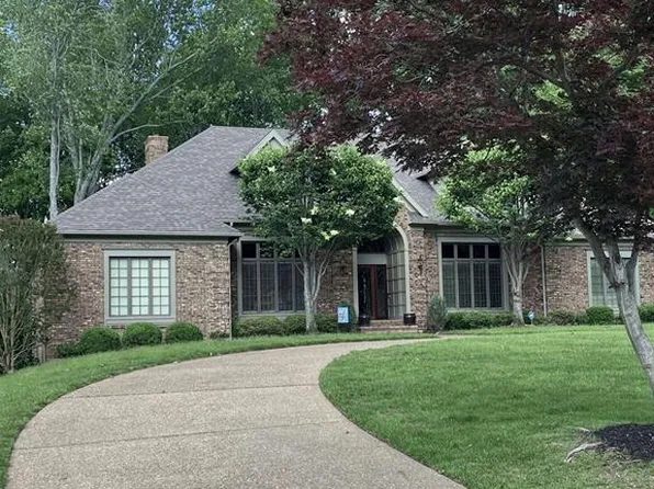 3635 Treehaven Bnd, Owensboro, KY 42303