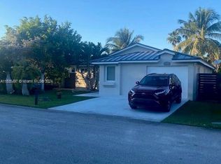8629 SW 207th Ter, Cutler Bay, FL 33189