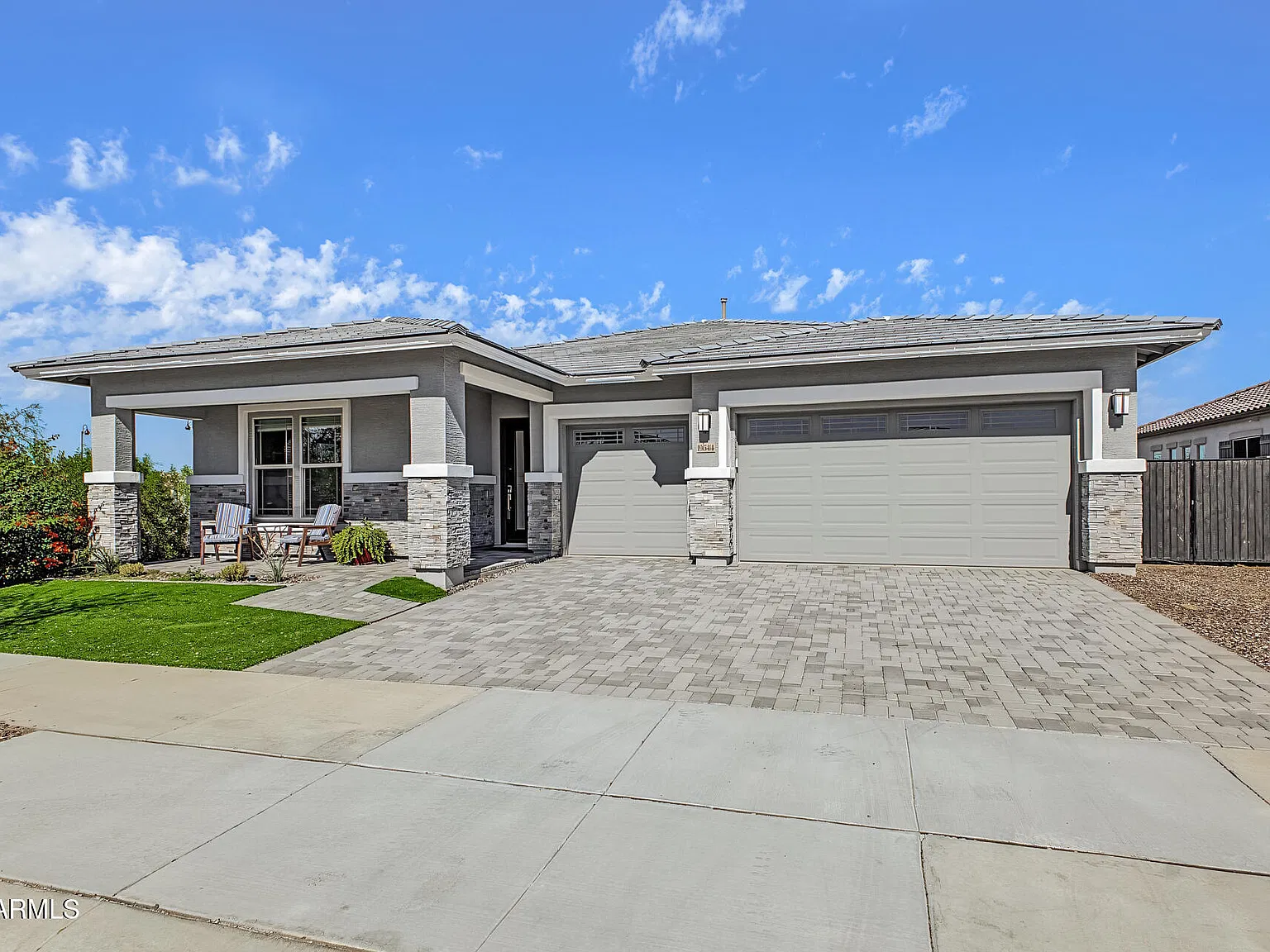 4 bed, 3.5 bath, 2836 sqft, $3,200 — Photo 4
